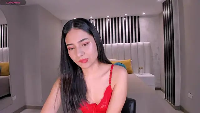 LucieMartin online show from March 2, 2026, 7:21 pm