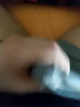 birzevkmeselesi online show from February 8, 2026, 10:35 pm