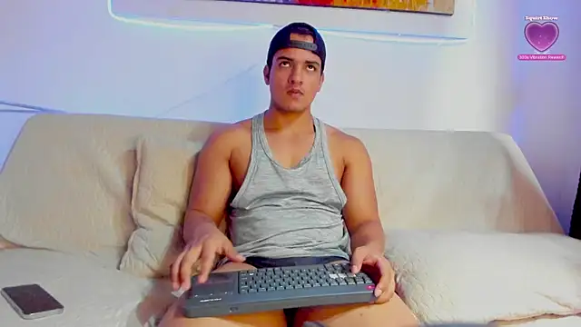 Snapshot of jhon_nicolas chatting on February 23, 2026, 9:34 pm jhon nicolas online show from February 23, 2026, 9:34 pm