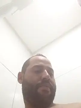 pau-de-ourod online show from April 17, 2026, 8:50 am