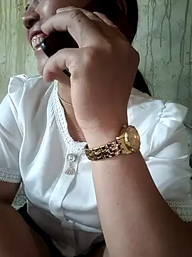 baby 112233 online show from April 11, 2026, 2:49 am