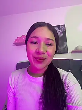 Snapshot of DULCE_MARIA_EF chatting on February 4, 2026, 11:49 am DULCE MARIA EF online show from February 4, 2026, 11:49 am