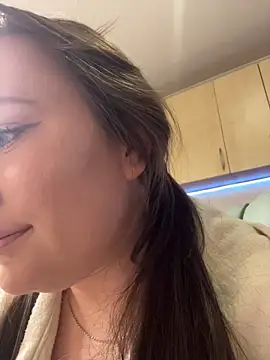 Snapshot of RussianBetty chatting on February 8, 2026, 9:34 am RussianBetty online show from February 8, 2026, 9:34 am