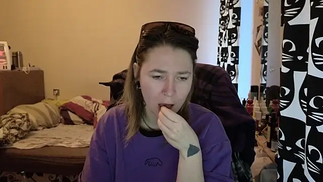 Ozalin  online show from February 3, 2026, 7:13 am