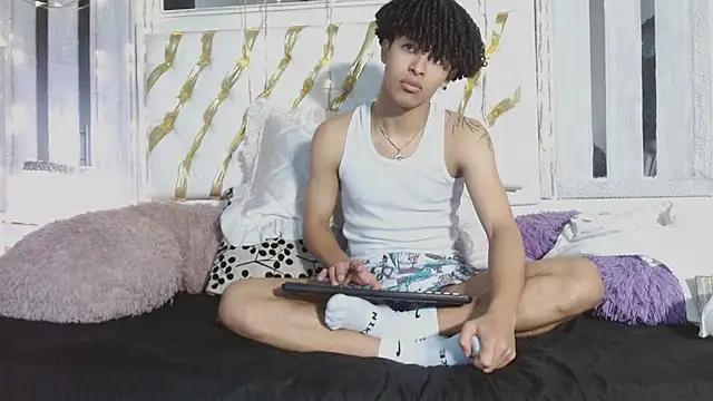 Snapshot of ian_smith_ chatting on February 16, 2026, 11:50 am ian smith online show from February 16, 2026, 11:50 am