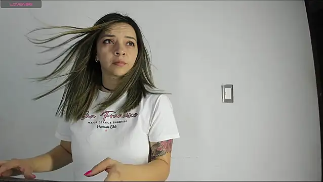 Snapshot of Ana-Spencer chatting on February 19, 2026, 11:06 am Ana-Spencer online show from February 19, 2026, 11:06 am