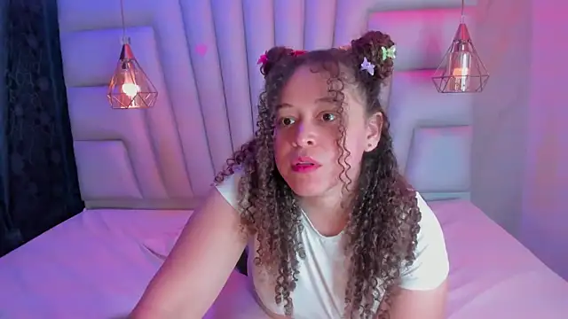 IrinaVoshh  online show from February 16, 2026, 7:21 pm