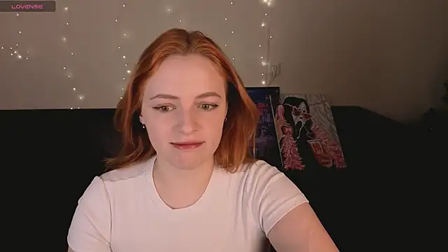 Snapshot of hannamelon_ chatting on February 6, 2026, 7:23 am hannamelon online show from February 6, 2026, 7:23 am