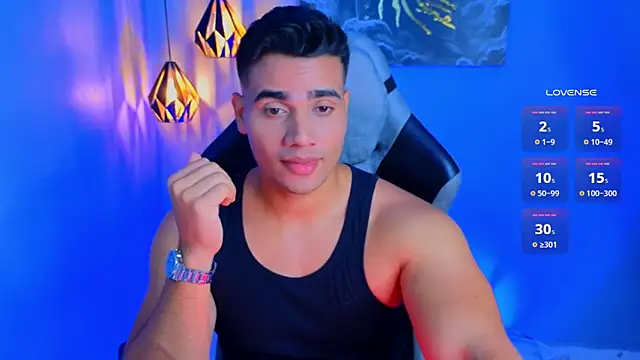 Snapshot of AndresRodriguez1 chatting on February 16, 2026, 9:55 pm AndresRodriguez1 online show from February 16, 2026, 9:55 pm