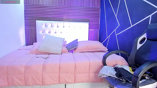 shaden  online show from March 12, 2026, 8:37 pm