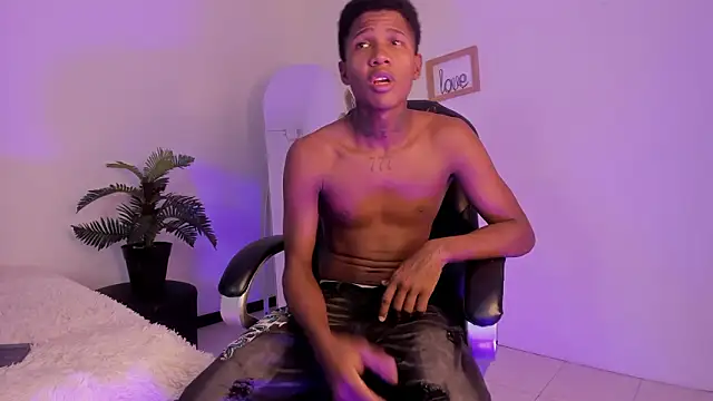 Snapshot of im_oleiderr chatting on March 2, 2026, 4:14 am im oleiderr online show from March 2, 2026, 4:14 am