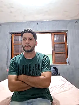 atilaportugalcasado online show from February 5, 2026, 7:51 pm