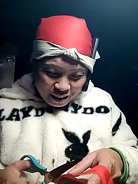 cana4455 online show from February 9, 2026, 3:32 am