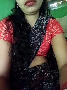 Snapshot of Royal_hotti0011 chatting on May 13, 2026, 7:39 am Royal hotti0011 online show from May 13, 2026, 7:39 am