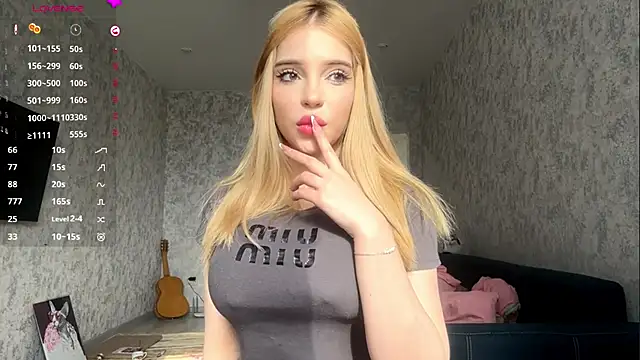 Snapshot of ViolaFaa chatting on February 21, 2026, 8:37 am ViolaFaa online show from February 21, 2026, 8:37 am