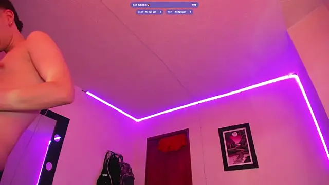 PapiNoha69 online show from February 4, 2026, 7:42 pm