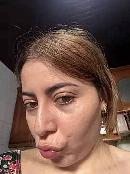 lilasun17 online show from March 29, 2026, 5:35 pm