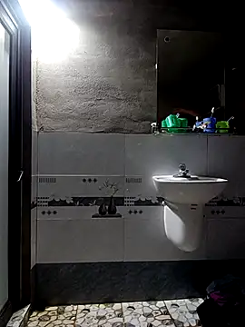 Anna 516 online show from February 10, 2026, 3:05 pm