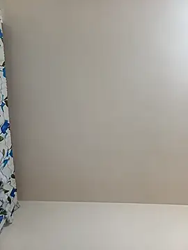 Snapshot of Milove86 chatting on February 3, 2026, 7:35 am Milove86 online show from February 3, 2026, 7:35 am