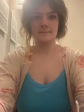 flowergirl88 online show from February 3, 2026, 8:08 am