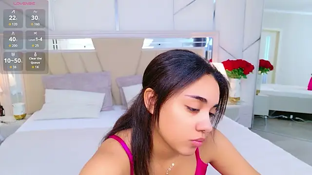 Luna Cortier online show from May 27, 2026, 5:26 am