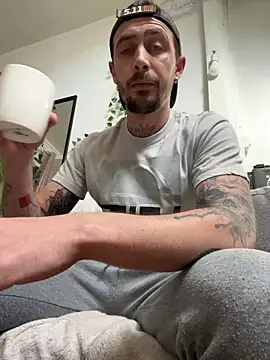 Snapshot of Piratee666 chatting on February 27, 2026, 12:49 pm Piratee666 online show from February 27, 2026, 12:49 pm