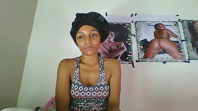 Silk Couple online show from February 26, 2026, 11:37 pm