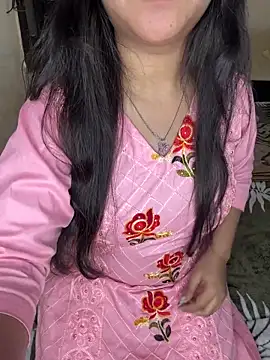 nauty girl shalu online show from February 26, 2026, 5:39 am