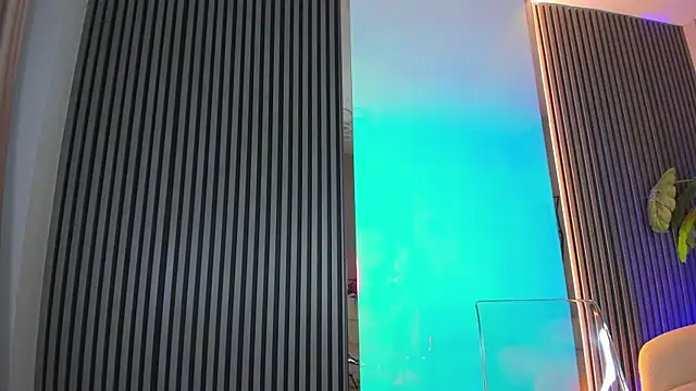 MissObsidian online show from April 3, 2026, 8:29 pm