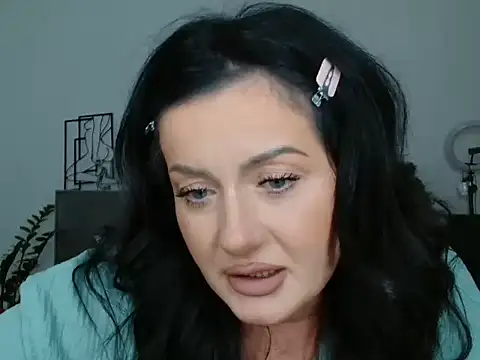 Snapshot of Jasmin0e chatting on March 25, 2026, 12:22 pm Jasmin0e online show from March 25, 2026, 12:22 pm