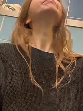 Bubble Chloe online show from February 19, 2026, 11:50 am