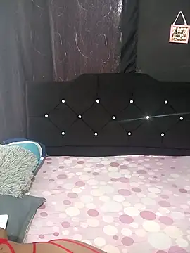 Snapshot of Salome_Vivas chatting on February 15, 2026, 2:58 pm Salome Vivas online show from February 15, 2026, 2:58 pm