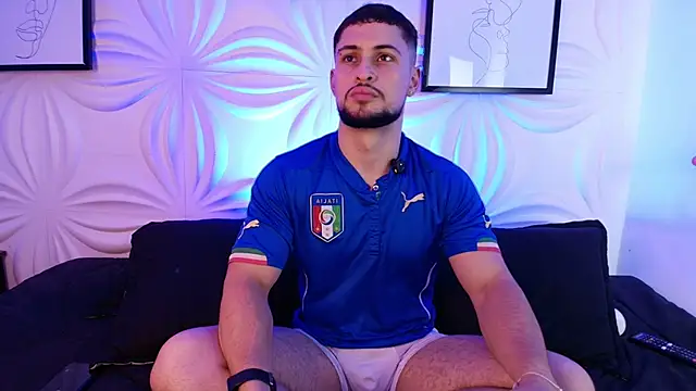 Snapshot of valenssio_moretti chatting on May 12, 2026, 1:47 am valenssio moretti online show from May 12, 2026, 1:47 am