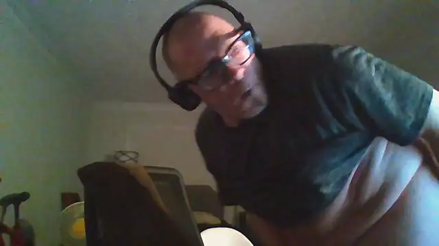 melvinsnow online show from May 1, 2026, 12:04 am