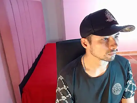 Snapshot of FerminGomez chatting on February 5, 2026, 6:45 pm FerminGomez online show from February 5, 2026, 6:45 pm