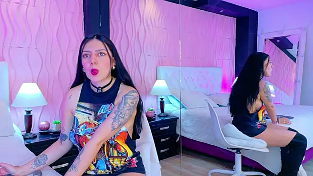 Mia Cherry   online show from March 5, 2026, 6:04 pm