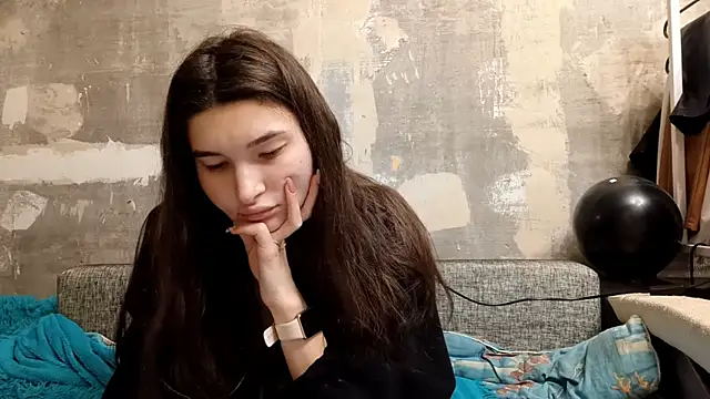 Snapshot of JessieLegend chatting on February 11, 2026, 11:32 pm JessieLegend online show from February 11, 2026, 11:32 pm