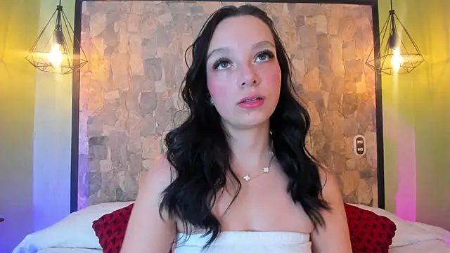 Elizabeth Ferrer online show from February 21, 2026, 7:37 pm