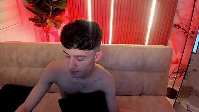 Snapshot of Patrick_Howland_ chatting on February 2, 2026, 11:36 pm Patrick Howland online show from February 2, 2026, 11:36 pm