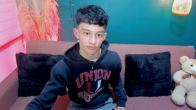 Snapshot of Patrick_Howland_ chatting on February 5, 2026, 3:22 am Patrick Howland online show from February 5, 2026, 3:22 am