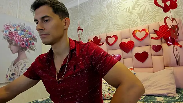 Snapshot of Mike_Conors chatting on February 14, 2026, 1:46 am Mike Conors online show from February 14, 2026, 1:46 am