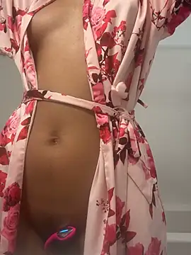 Snapshot of TWERKERBELL chatting on February 27, 2026, 12:27 pm TWERKERBELL online show from February 27, 2026, 12:27 pm