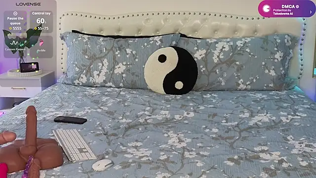 ViolettBaby online show from May 31, 2026, 6:09 pm