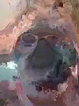 azulita18 online show from May 5, 2026, 7:05 am