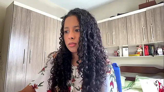 KayleenStoyanoff online show from February 5, 2026, 6:23 pm