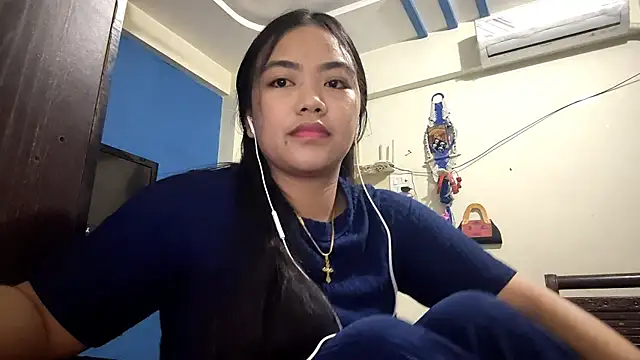 AntoninaDamewood online show from February 18, 2026, 12:45 pm