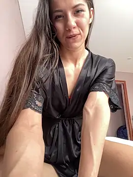 Snapshot of OnlyLeiLa chatting on February 25, 2026, 9:08 am OnlyLeiLa online show from February 25, 2026, 9:08 am