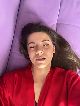 OnlyLeiLa online show from April 2, 2026, 6:11 am