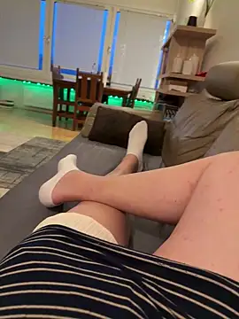 hungryMaya online show from February 25, 2026, 5:00 pm