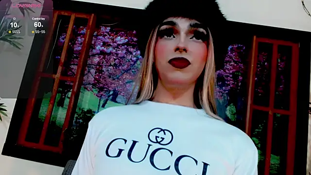 Snapshot of Maddye_Fox chatting on February 13, 2026, 6:26 pm Maddye Fox online show from February 13, 2026, 6:26 pm